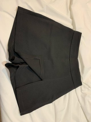 Falda pantalón negra