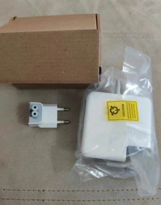 Cargador genérico para MacBook Pro