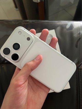 iPhone 17 Pro Max Bianco