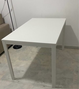 Mesa de comedor extensible IKEA blanca