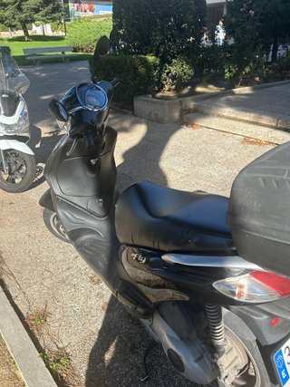 Piaggio Fly 125