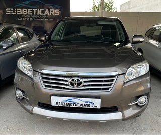 Toyota RAV4 2011