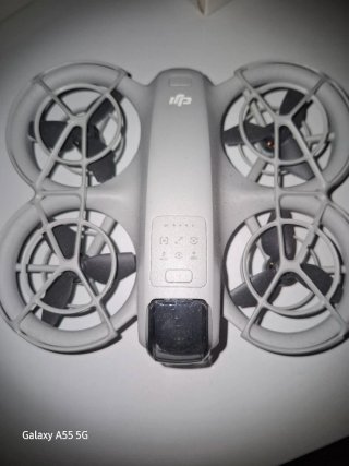Dron DJI