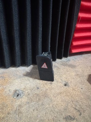 Botón Warning Audi A6 C6