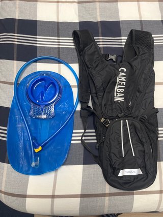 Mochila de Hidratación CamelBak Rogue