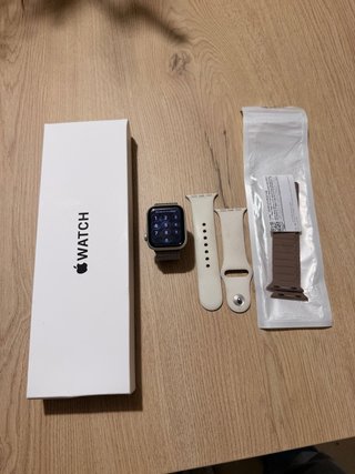 Apple Watch SE3 Plateado con Correas