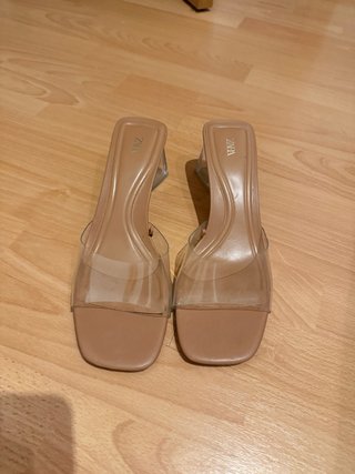 Tacones Zara con Tira Transparente