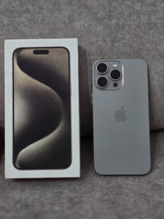 iPhone 15 Pro Max