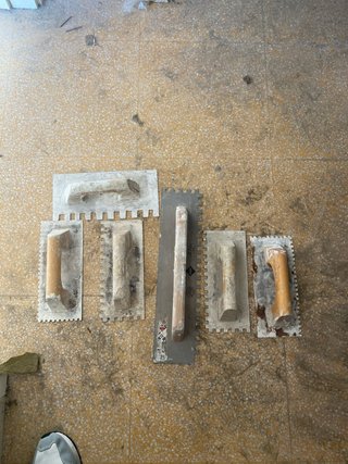 Set de 5 llanas dentadas