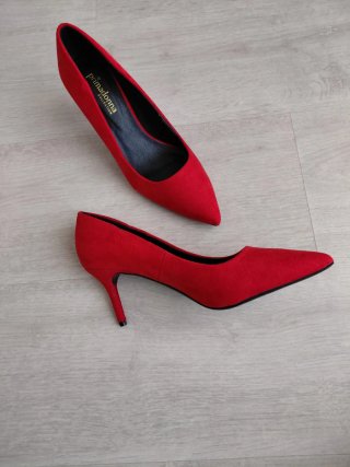 Zapatos de tacón rojos Primadonna
