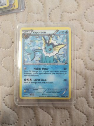 Carta Pokémon Vaporeon BW89