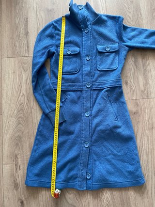 Bata de invierno azul
