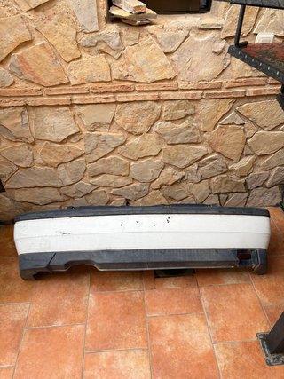 Paragolpes trasero Volkswagen Golf 3