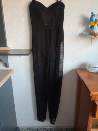 Mono calado negro con body