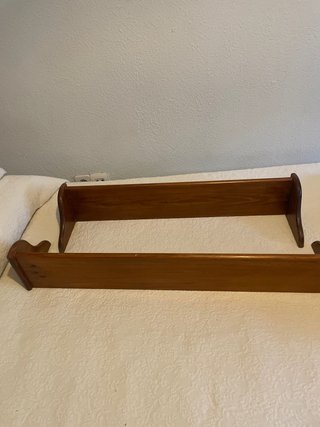 Estantería de madera