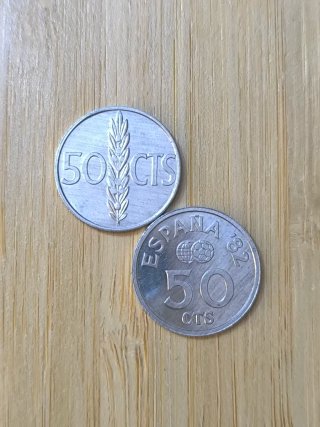 2 Monedas 50 Céntimos pesetas 1975, 1980 España'82