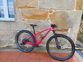 Bicicleta de Montaña MMR Rakish Roja