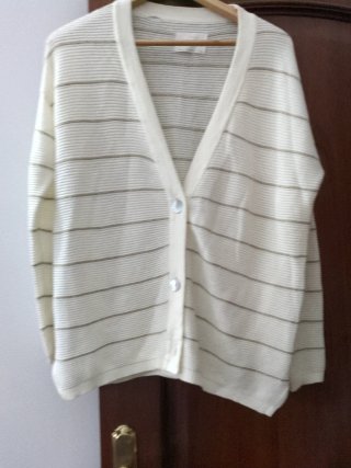 Chaqueta de punto blanca
