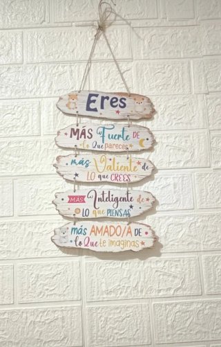 Letrero de Madera Decorativo Nuevo