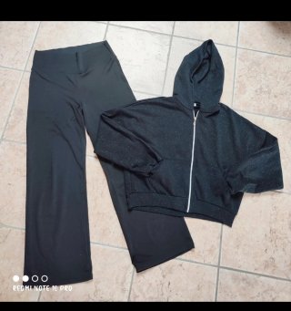 Completo sportivo nero