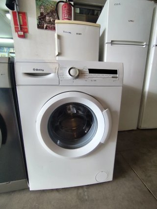 Lavadora Balay 6kg 1200rpm