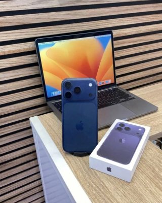 Iphone 17 Pro 256GB Azul como nuevo con garantía