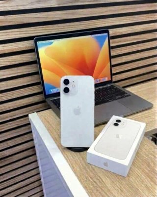 iPhone 17 256GB Bianco come nuovo con garanzia