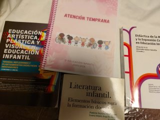 Lote libros Educación infantil UNED