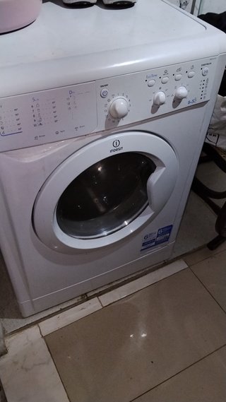 Lavadora Secadora Indesit 6.5kg