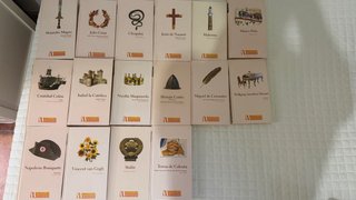 Libros biblioteca ABC, protagonistas de la histori