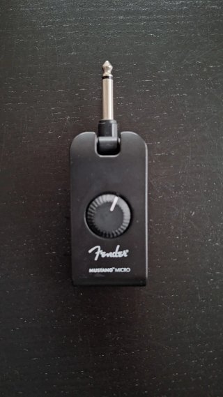 Fender Mustang Micro