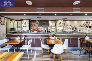Local comercial en venta en Pajaritos - Plaza de Toros en Granada