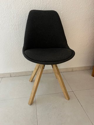Silla de diseño nórdico