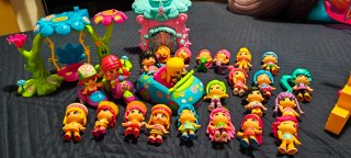 Lote de figuras y accesorios Pinypon
