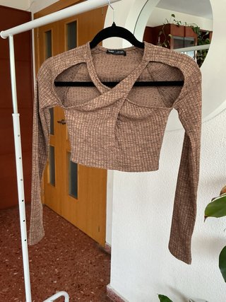 Top Pull&Bear marrón cruzado