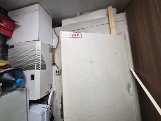 Puerta de Cámara Frigorífica Friger con Marco