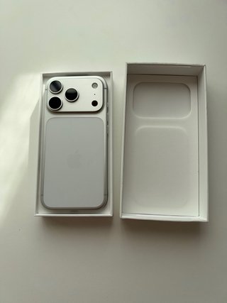 iPhone 17 Pro Bianco