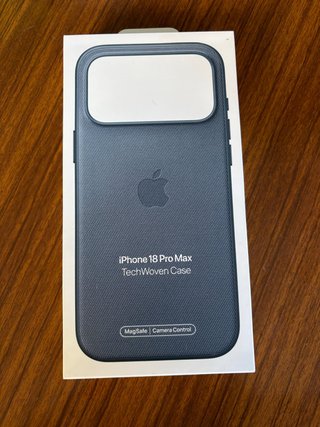 Custodia Apple iPhone 14 Pro Max. NUOVA, mai aperta.