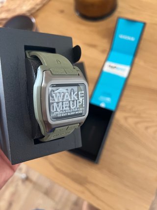 Reloj Nixon High Tide verde NUEVO a estrenar