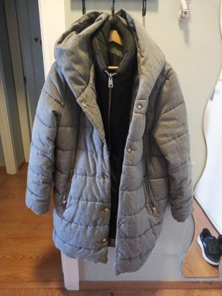 Abrigo mujer acolchado Mango gris