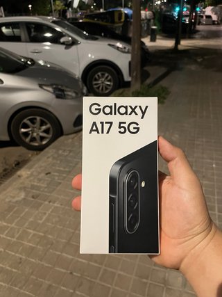 Samsung Galaxy A17 5G // Nuovo