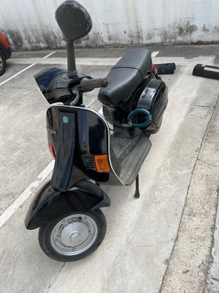 Vespa 75 FL Negra