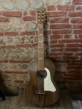 Guitarra clásica Vintage Años 60