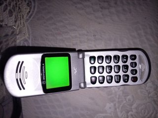 Motorola V50