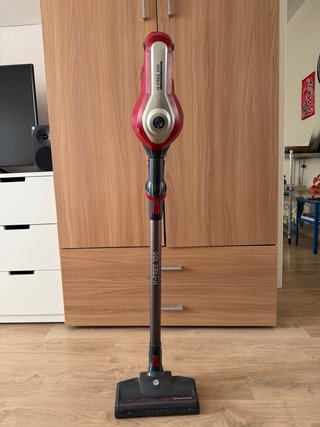 Aspiradora Vertical Hoover H-FREE 100