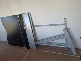 Mesa de oficina extensible en muy buen estado urge