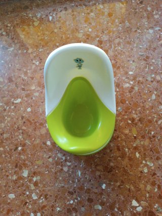 Orinal Infantil Verde y Blanco