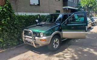 Nissan Terrano II 1999