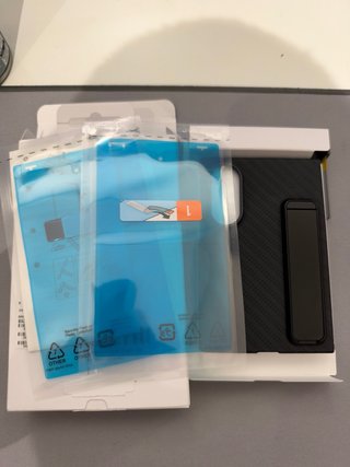 Custodia Samsung Galaxy Z Fold 8 Carbon Standing