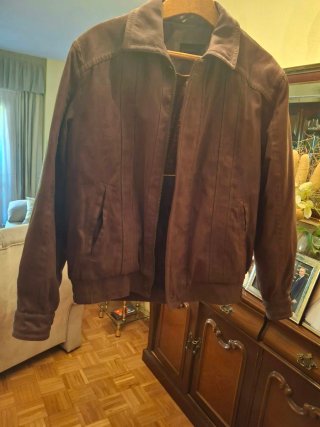 Cazadora de hombre marrón